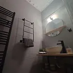 Apartment La